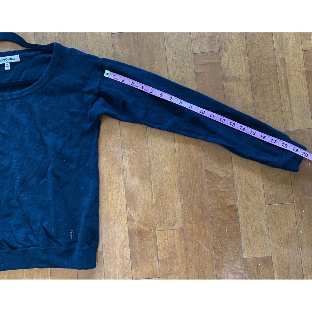 Juicy Couture Sweater Women's XS Black Cashmere Round Neck Long Sleeve Sweater - Picture 9 of 9